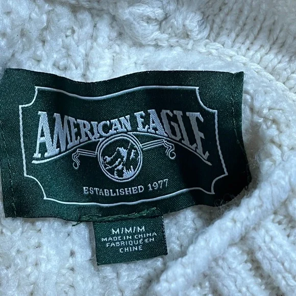 American Eagle Sweater Womens M Cream Fisherman Cable Knit‎ Pullover Cottage